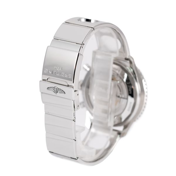 Breitling Navitimer 01 AB0121